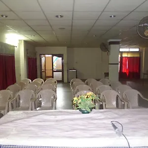 hotel-amma-residency.hotels-munnar.com/