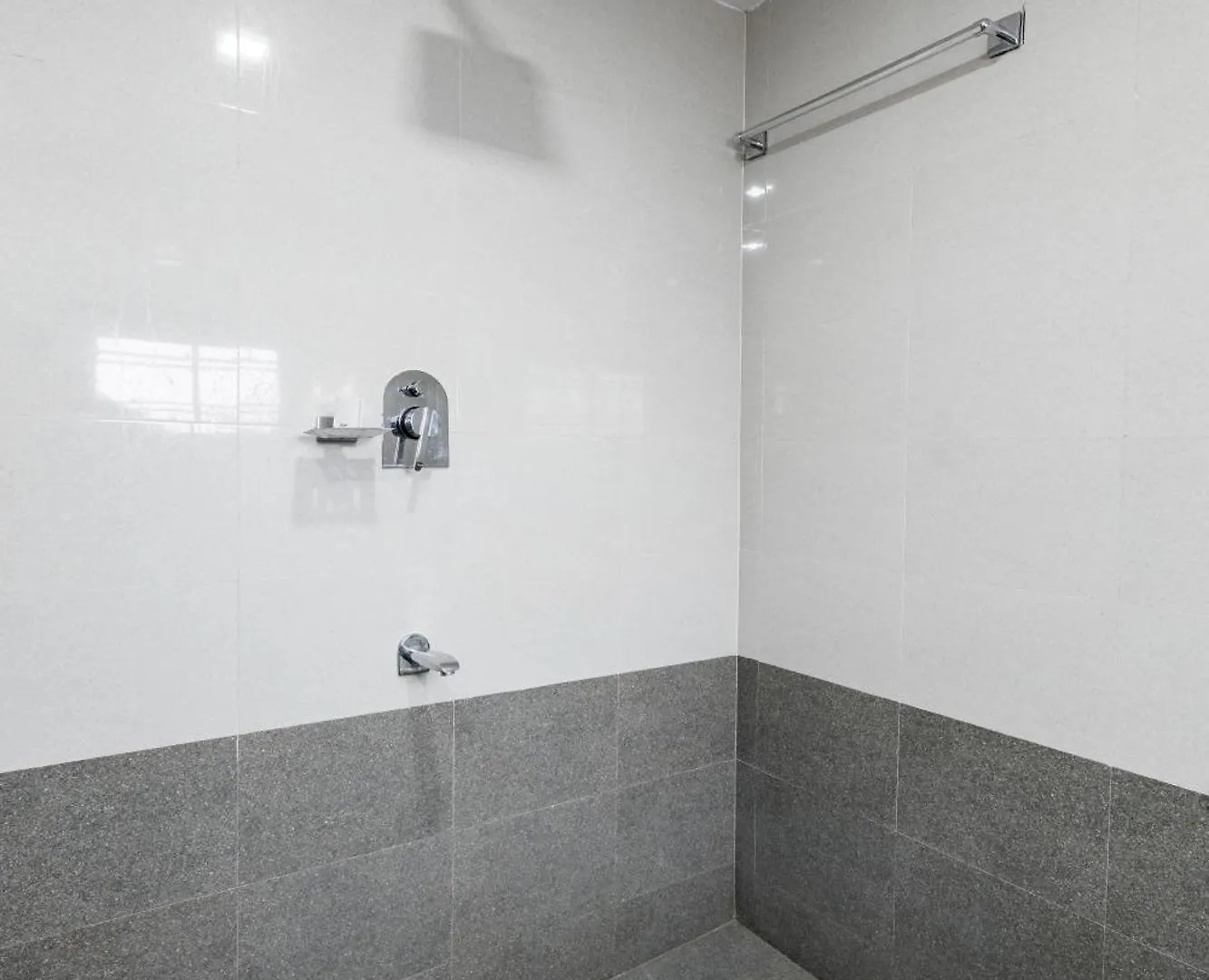Paulson Park Hotel Kochi 0*,  India